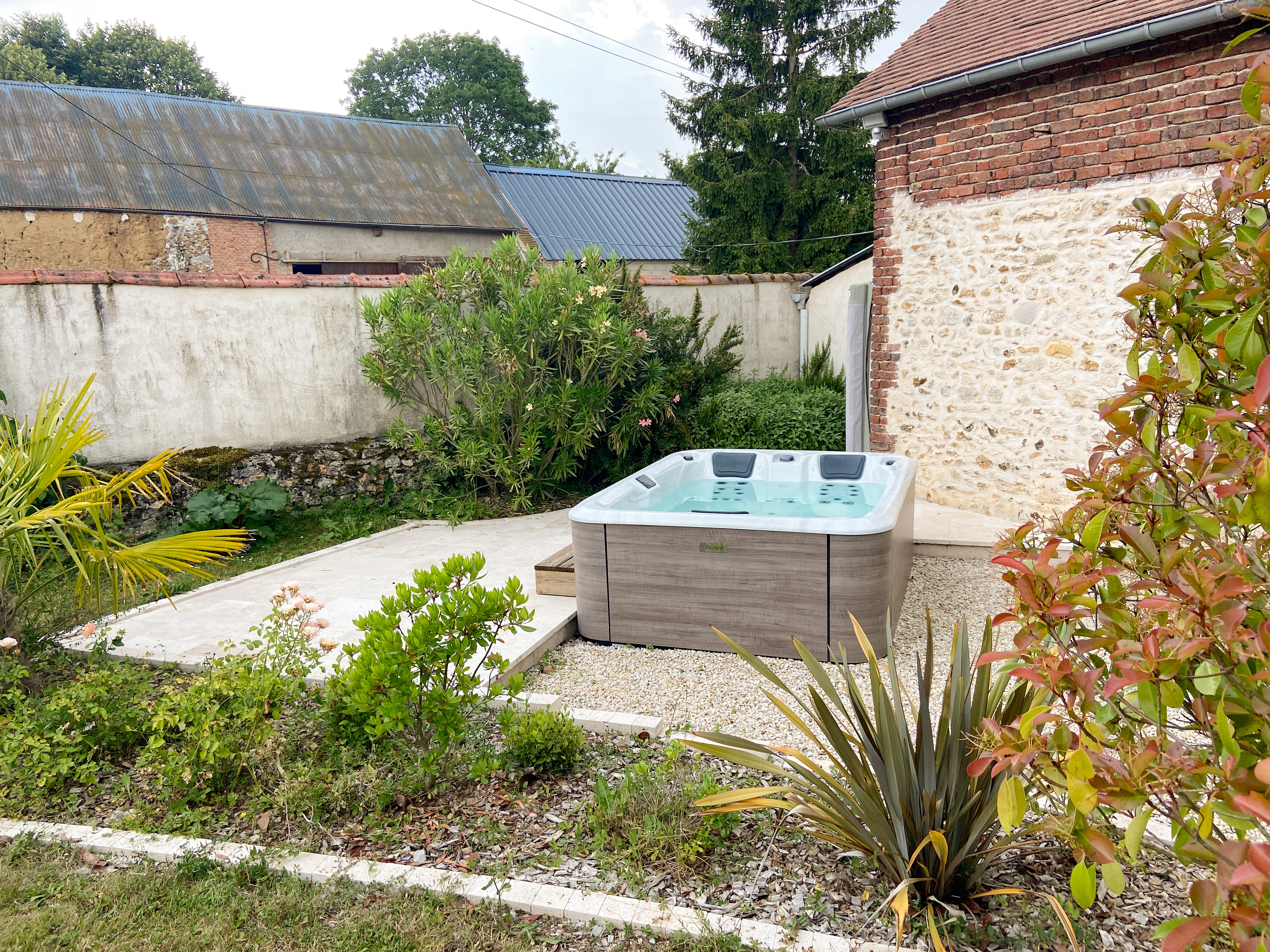 Jacuzzi du Relais de Cherville