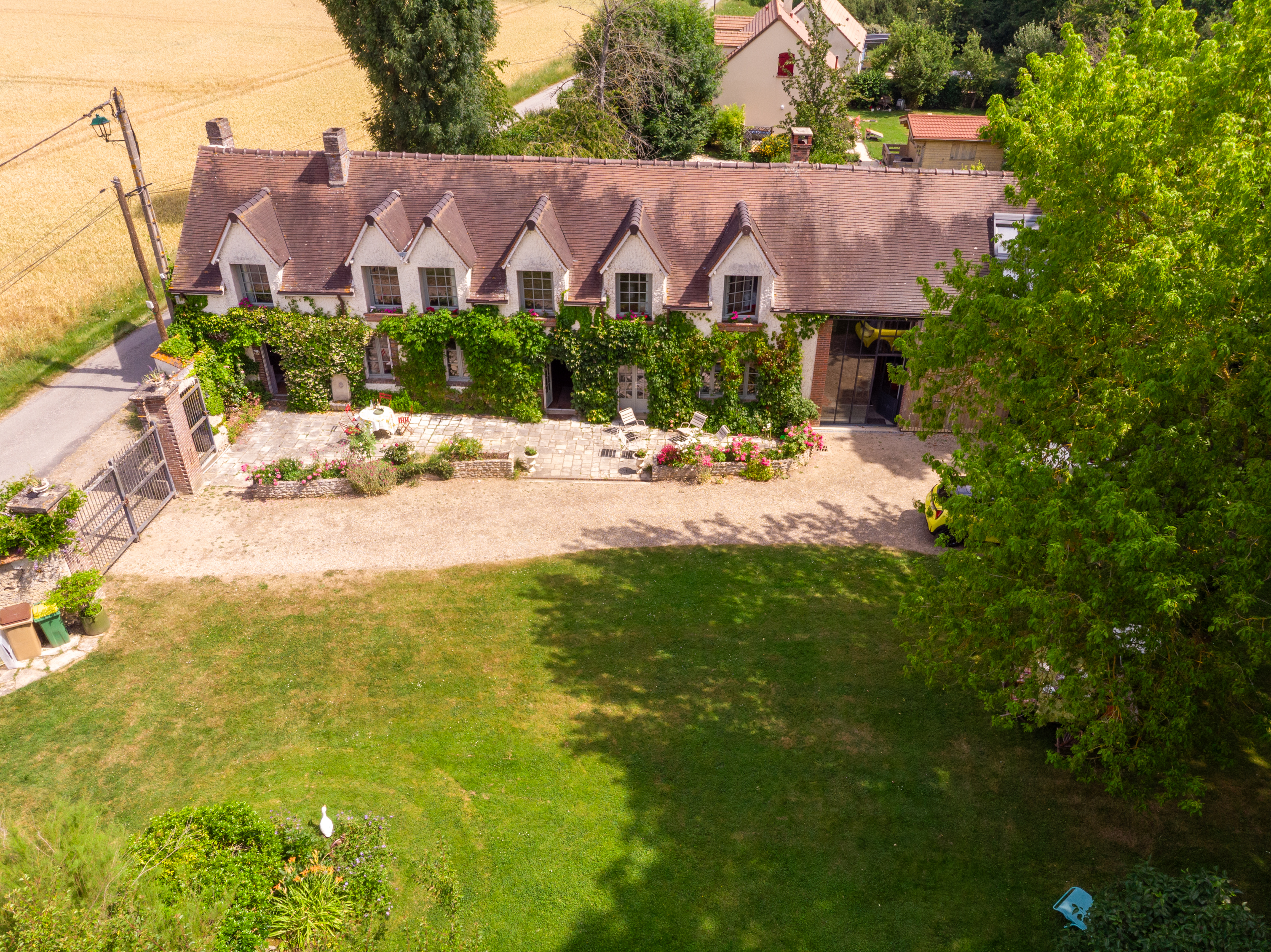 Belle longère avec grand jardin