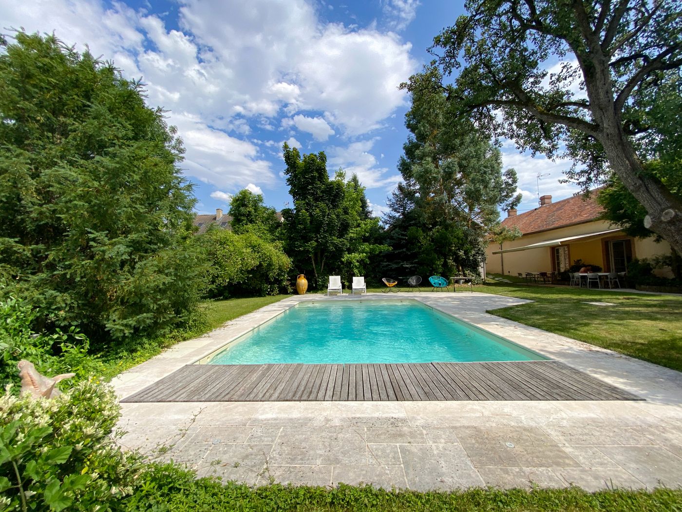 Belle longère avec piscine